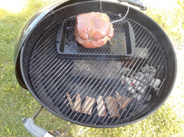 smoking sirloin roast of weber grill