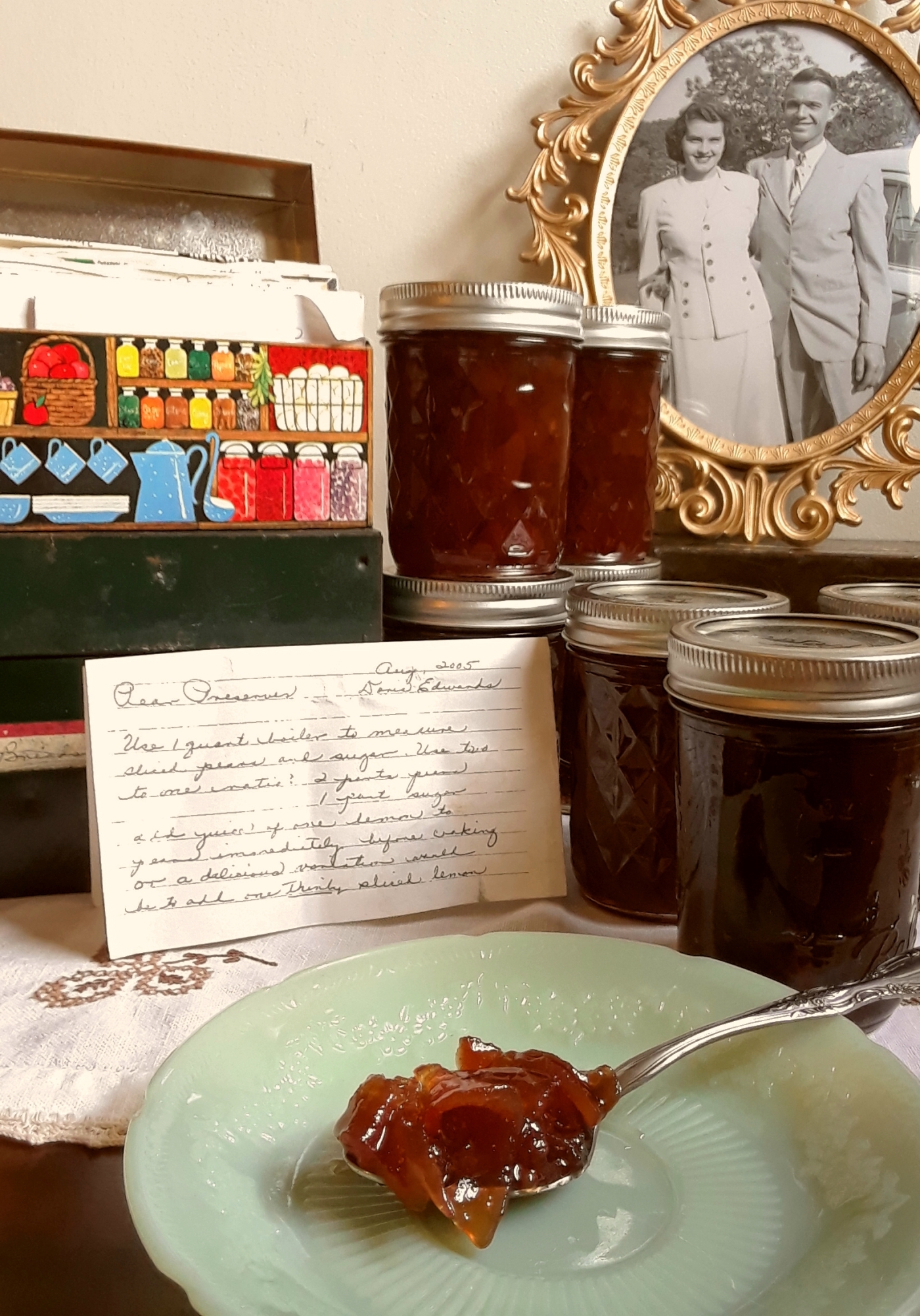 Old-fashioned pear preserves